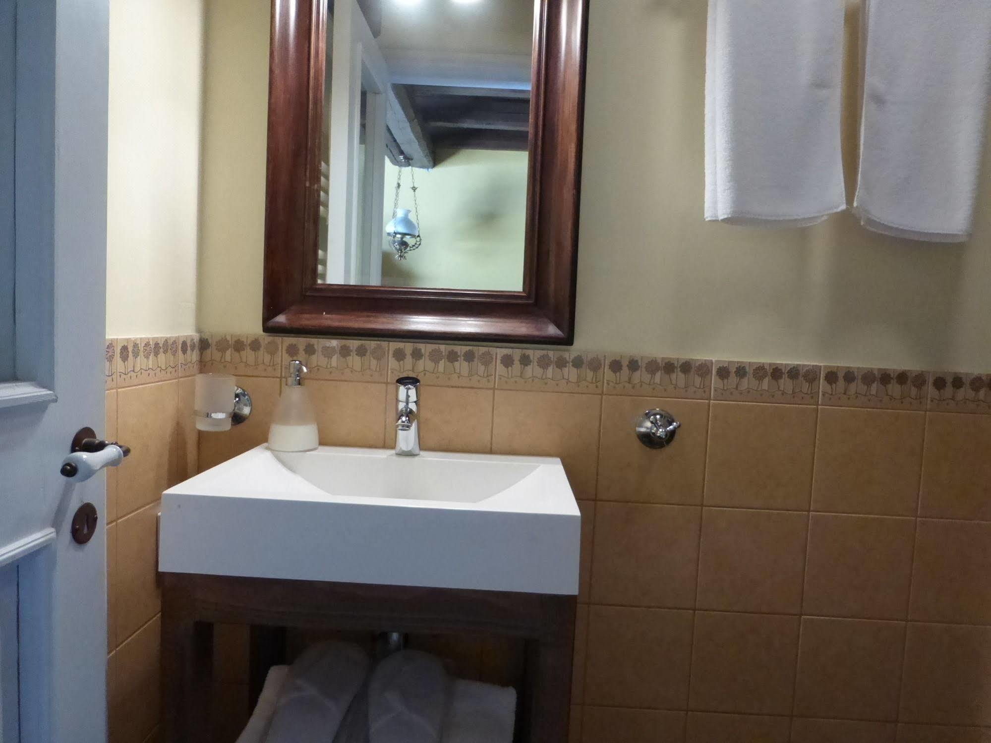 Museum Hotel George Molfetas Argostoli  Ngoại thất bức ảnh